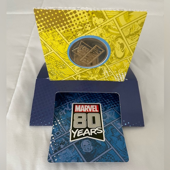 RunDisney 2019 Virtual Series Marvel Medal And Medallion Set - Picture 13 of 16